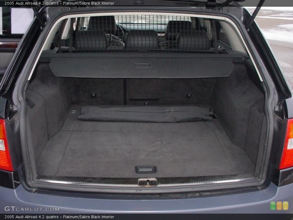 Platinum/Sabre Black Interior Trunk for the 2005 Audi Allroad 4.2 quattro #41644599