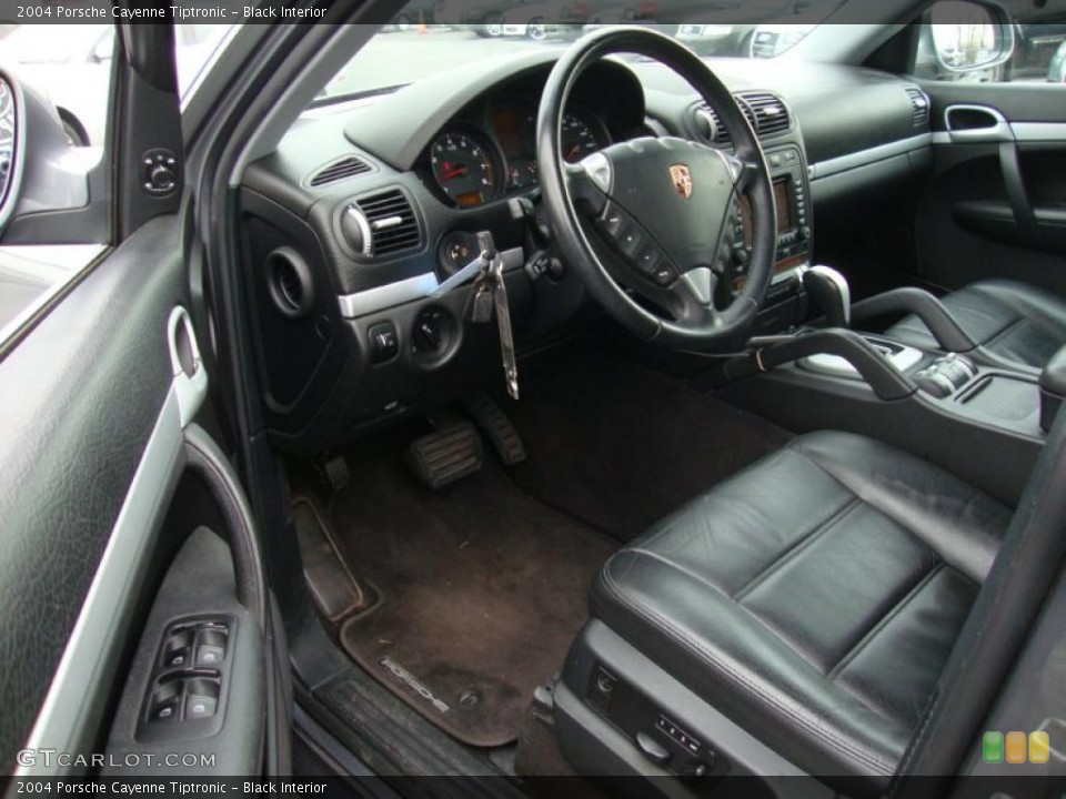 Black 2004 Porsche Cayenne Interiors