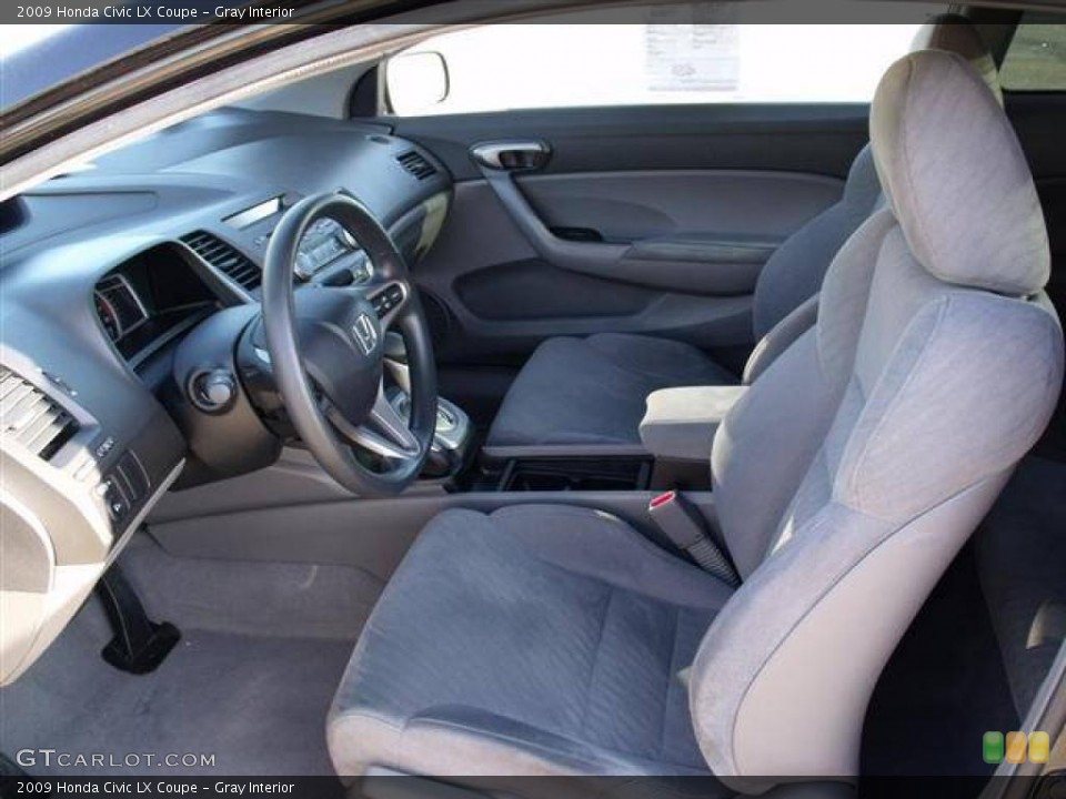 Gray Interior Photo for the 2009 Honda Civic LX Coupe #41648827