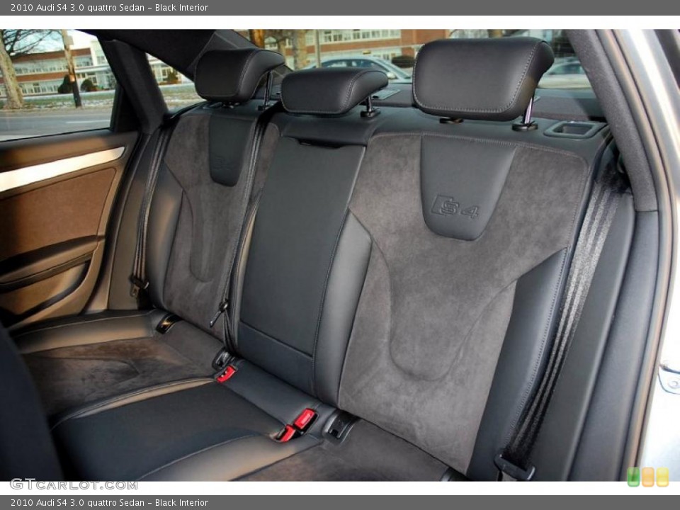 Black Interior Photo for the 2010 Audi S4 3.0 quattro Sedan #41650583