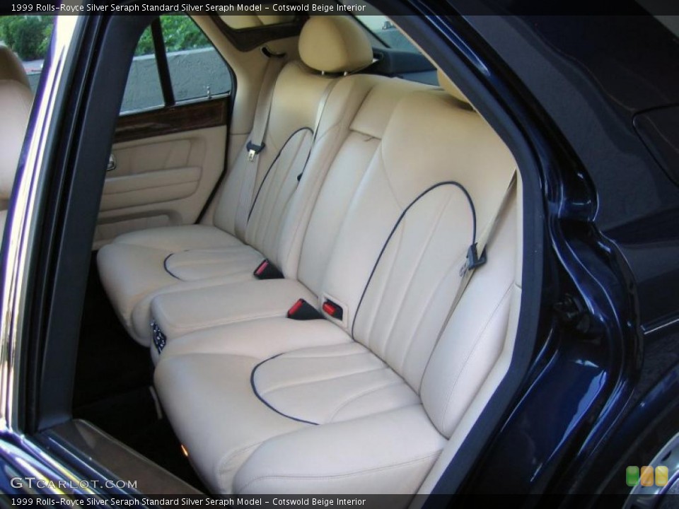 Cotswold Beige Interior Photo for the 1999 Rolls-Royce Silver Seraph  #41653163