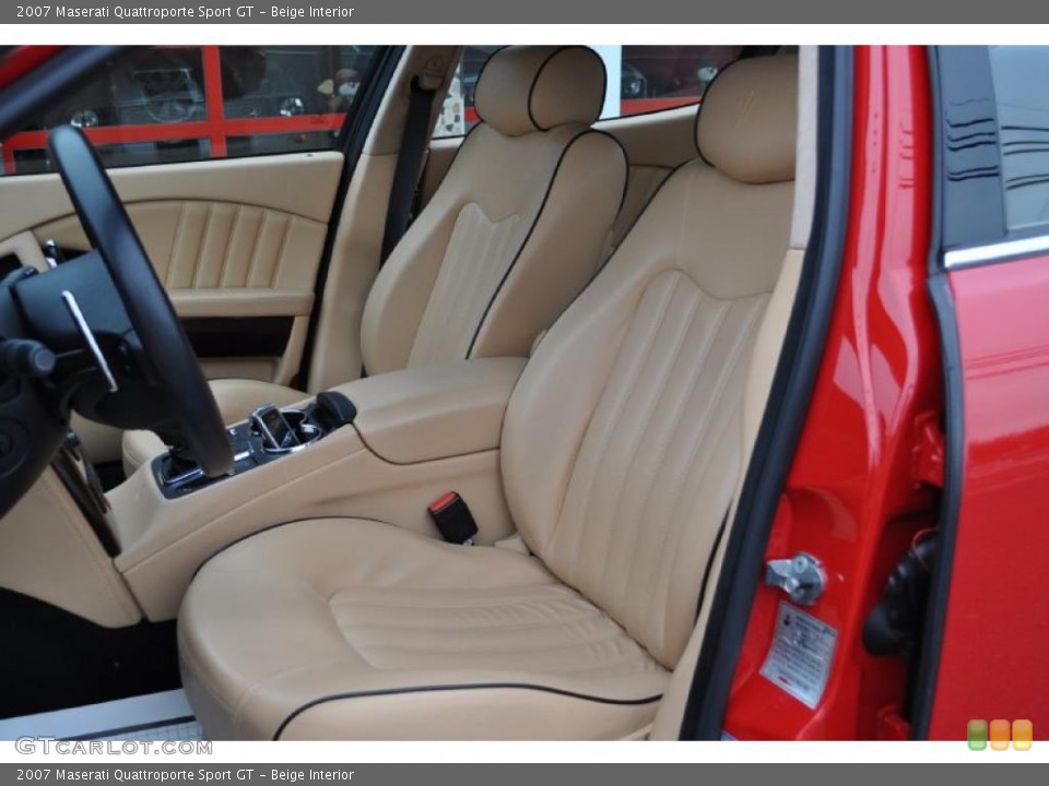 Beige Interior Photo for the 2007 Maserati Quattroporte Sport GT #41654459