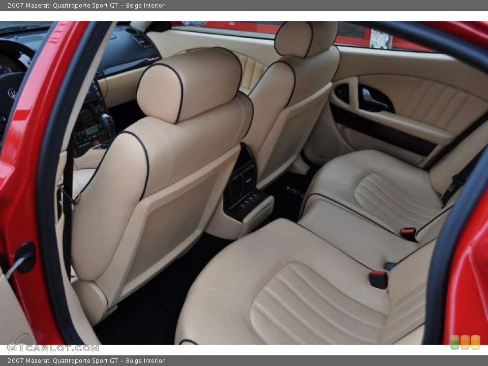 Beige Interior Photo for the 2007 Maserati Quattroporte Sport GT #41654487