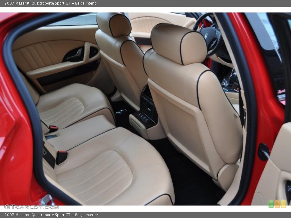 Beige Interior Photo for the 2007 Maserati Quattroporte Sport GT #41654501