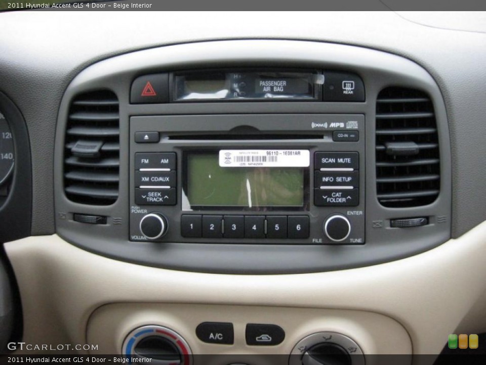 Beige Interior Controls for the 2011 Hyundai Accent GLS 4 Door #41664995