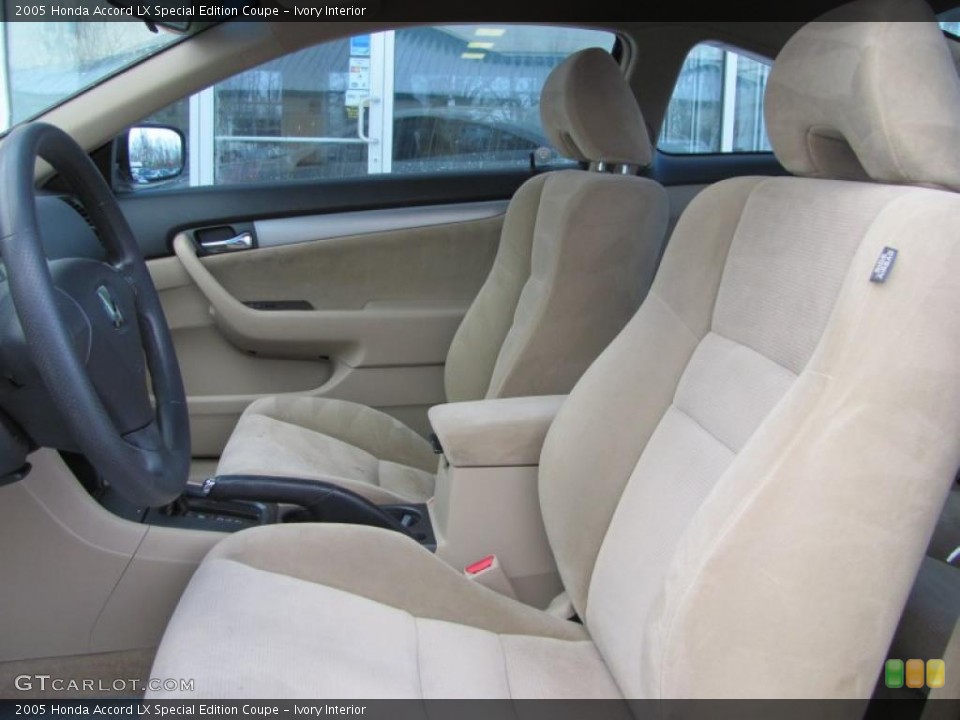 Ivory Interior Photo for the 2005 Honda Accord LX Special Edition Coupe #41671208