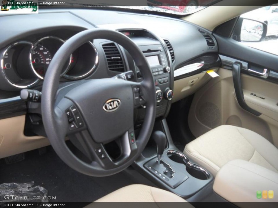 Beige Interior Photo for the 2011 Kia Sorento LX #41671492