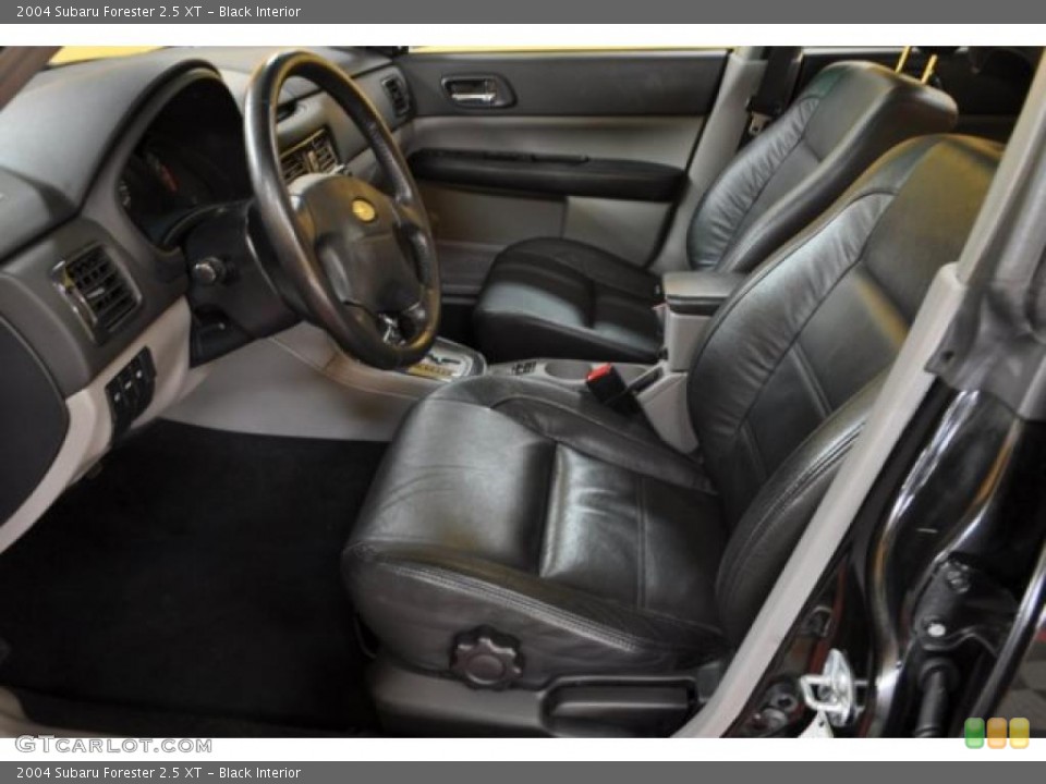 Black Interior Photo for the 2004 Subaru Forester 2.5 XT #41678881