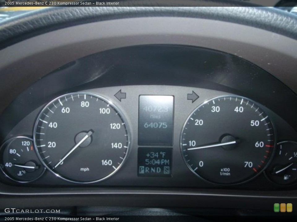 Black Interior Gauges for the 2005 Mercedes-Benz C 230 Kompressor Sedan #41680333