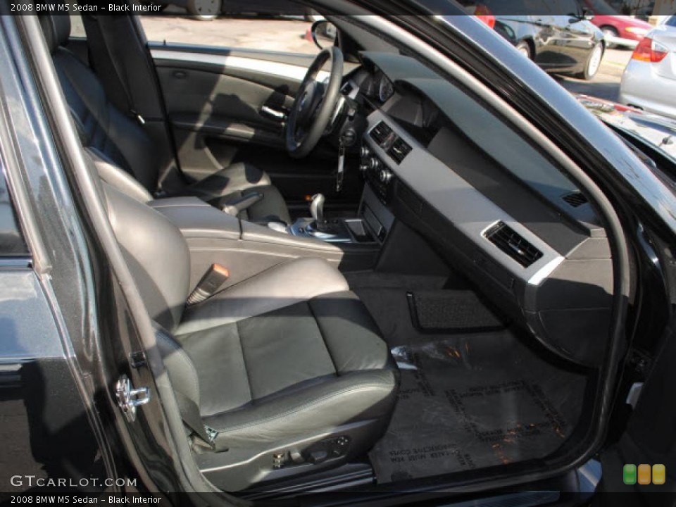 Black Interior Photo for the 2008 BMW M5 Sedan #41684761