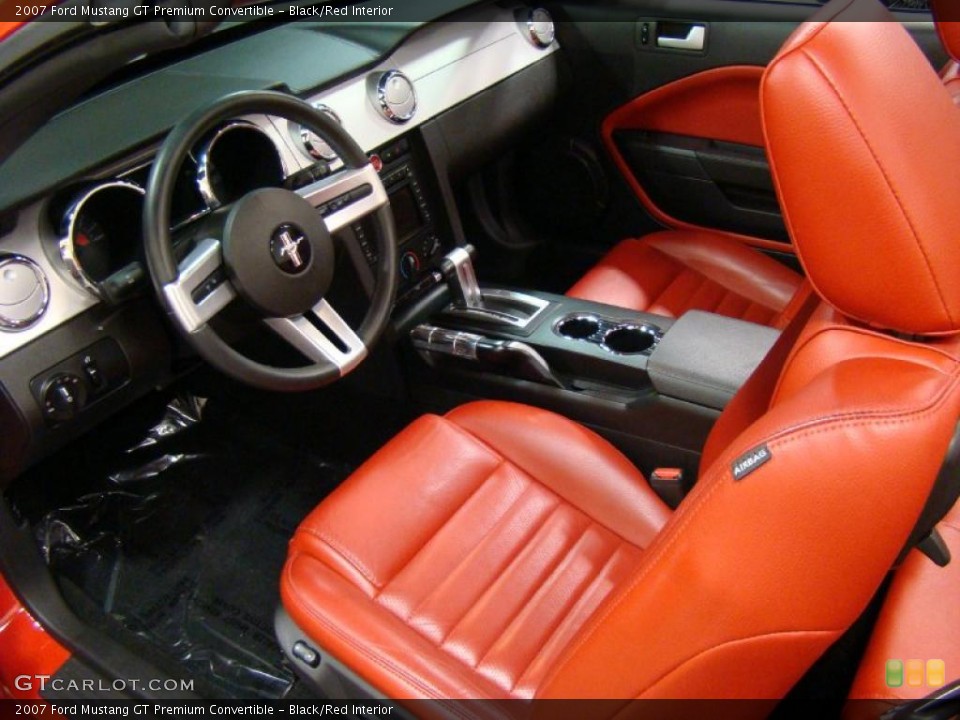 Black/Red Interior Photo for the 2007 Ford Mustang GT Premium Convertible #41688017