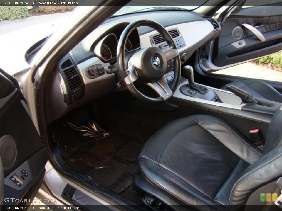 Black Interior Photo for the 2003 BMW Z4 3.0i Roadster #41688421
