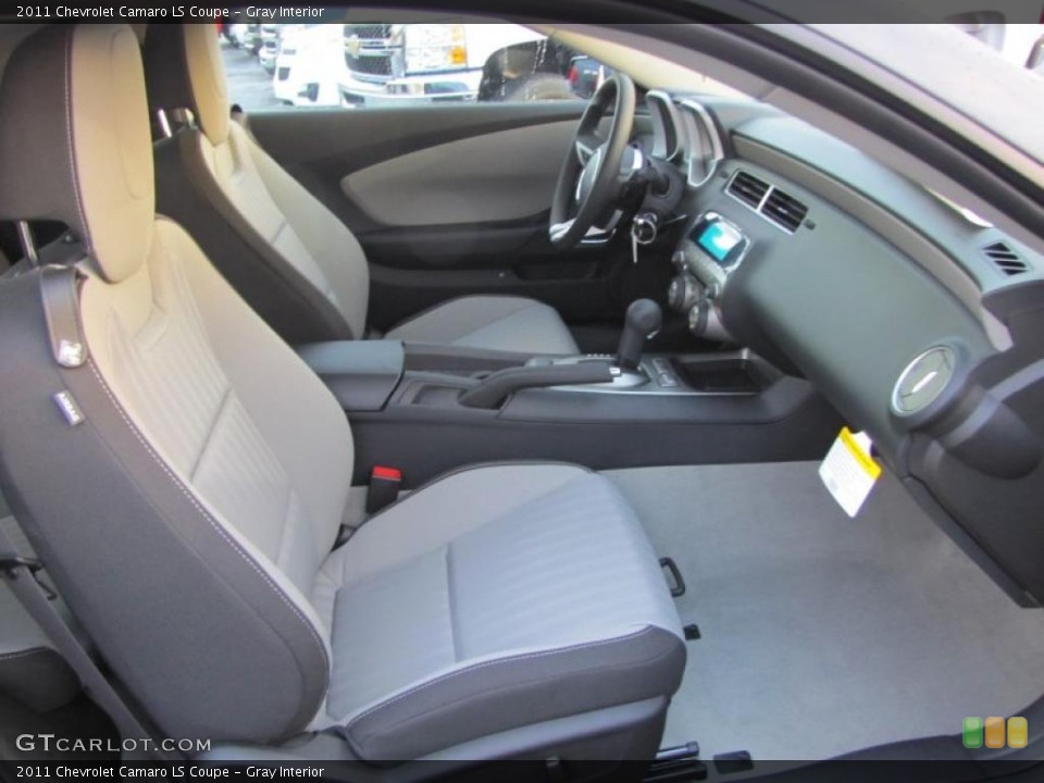 Gray Interior Photo for the 2011 Chevrolet Camaro LS Coupe #41689461