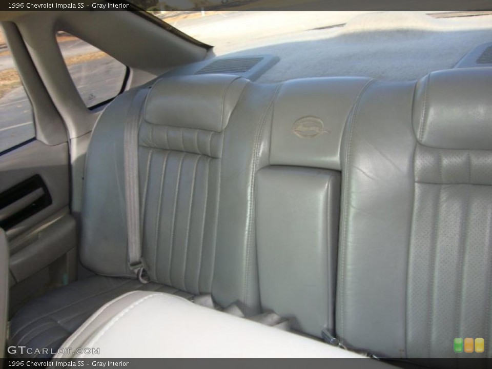 Gray Interior Photo for the 1996 Chevrolet Impala SS #41699535