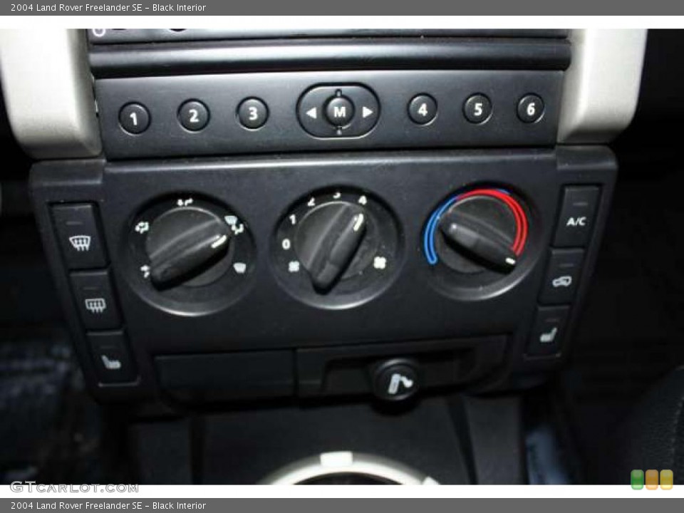 Black Interior Controls for the 2004 Land Rover Freelander SE #41701830