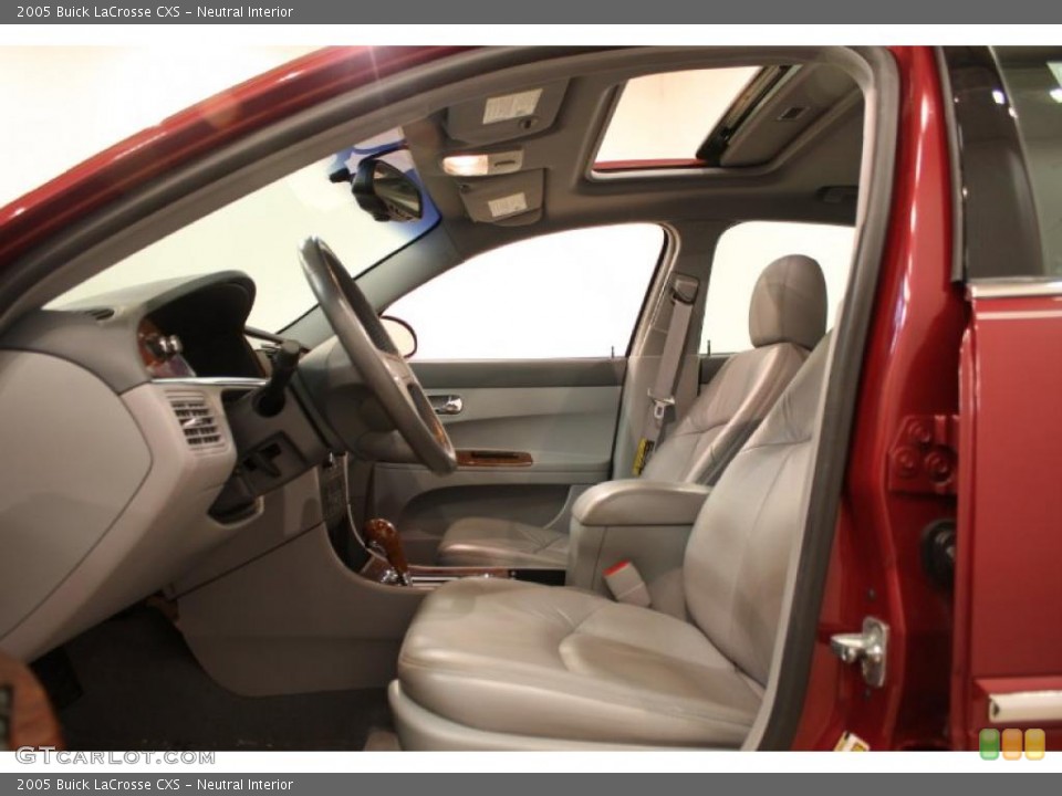 Neutral Interior Photo for the 2005 Buick LaCrosse CXS #41706222