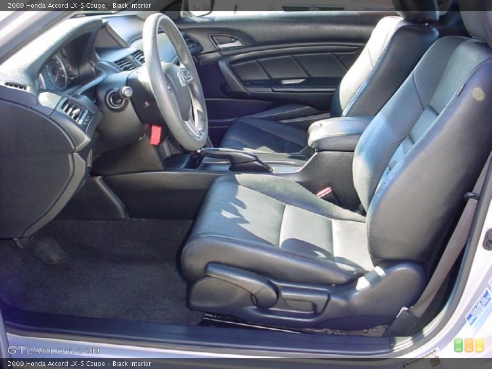 Black Interior Photo for the 2009 Honda Accord LX-S Coupe #41715346