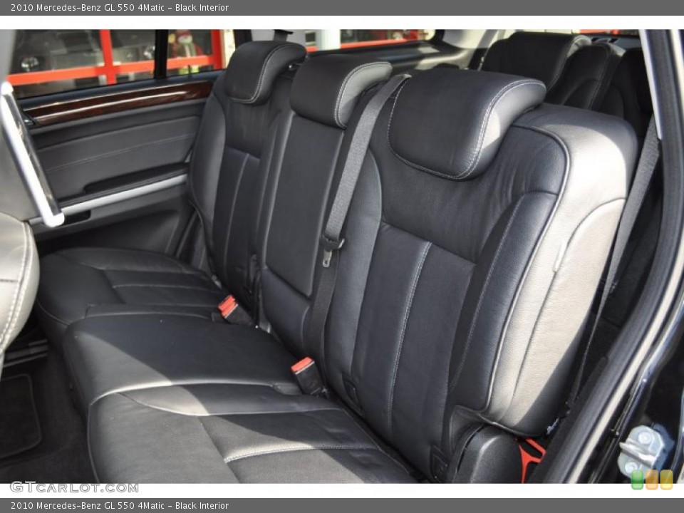 Black Interior Photo for the 2010 Mercedes-Benz GL 550 4Matic #41717958