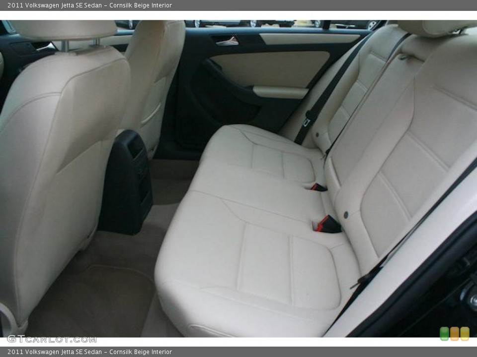 Cornsilk Beige Interior Photo for the 2011 Volkswagen Jetta SE Sedan #41726803