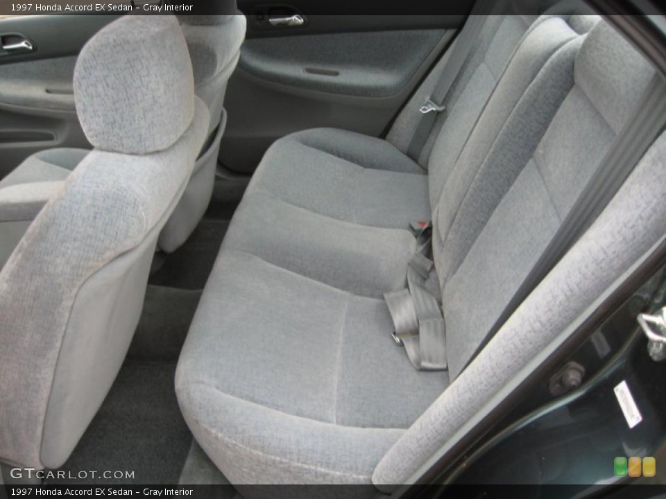 Gray Interior Photo for the 1997 Honda Accord EX Sedan #41744563