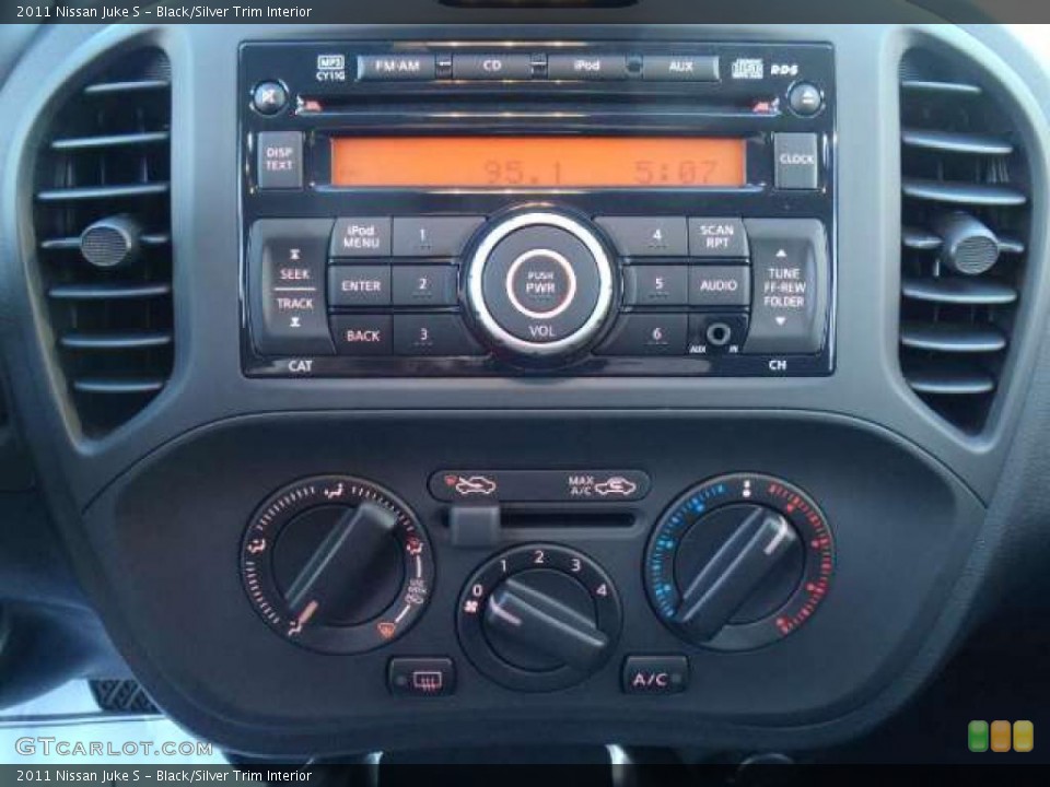 Black/Silver Trim Interior Controls for the 2011 Nissan Juke S #41746219