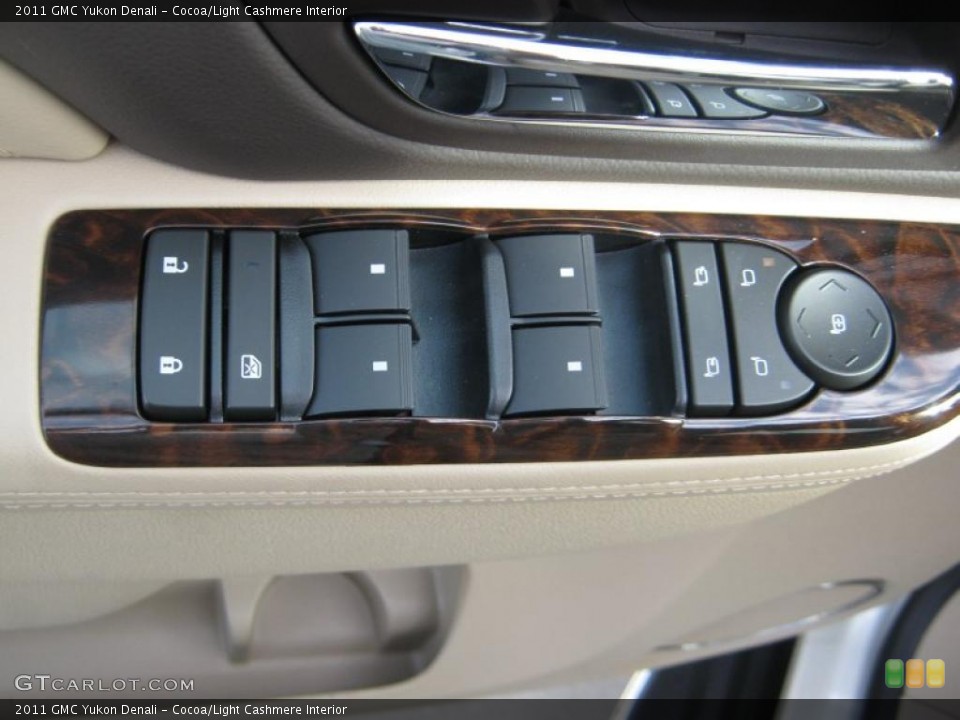 Cocoa/Light Cashmere Interior Controls for the 2011 GMC Yukon Denali #41747787