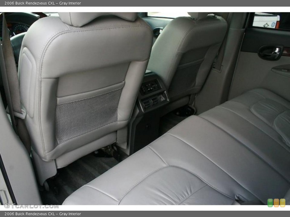 Gray Interior Photo for the 2006 Buick Rendezvous CXL #41764565