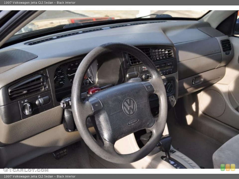 Black Interior Dashboard for the 1997 Volkswagen Jetta GLS Sedan #41770189