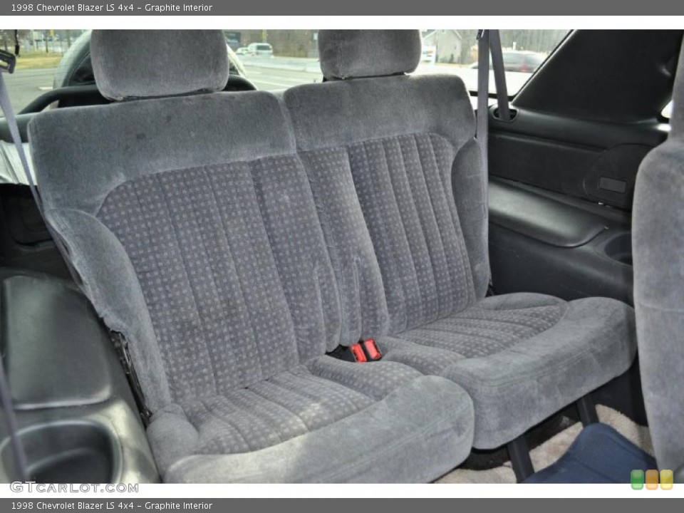 Graphite Interior Photo for the 1998 Chevrolet Blazer LS 4x4 #41771617