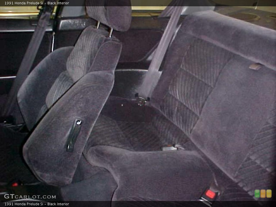Black Interior Photo for the 1991 Honda Prelude Si #41772493