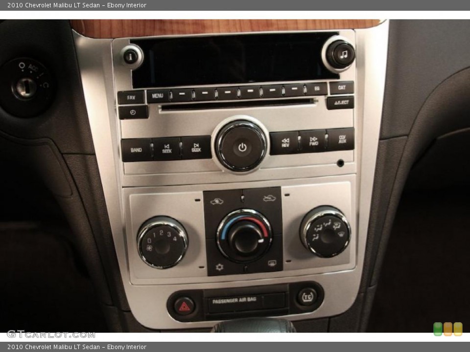 Ebony Interior Controls for the 2010 Chevrolet Malibu LT Sedan #41776109