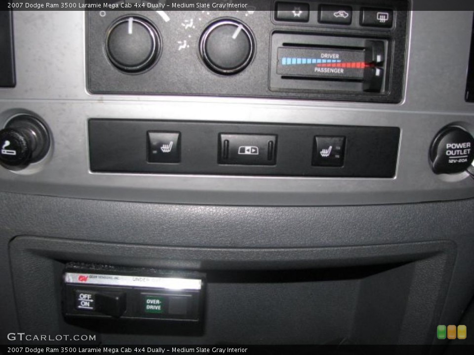 Medium Slate Gray Interior Controls for the 2007 Dodge Ram 3500 Laramie Mega Cab 4x4 Dually #41777625