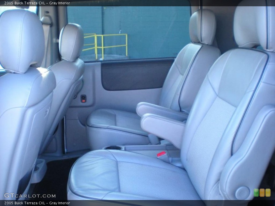 Gray Interior Photo for the 2005 Buick Terraza CXL #41781509