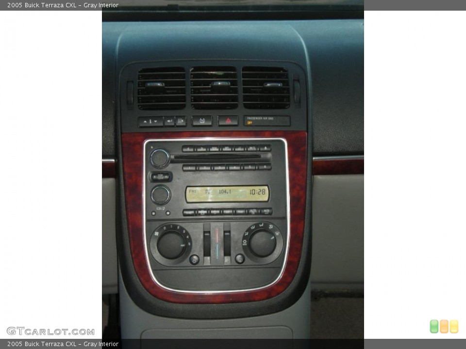 Gray Interior Controls for the 2005 Buick Terraza CXL #41781569