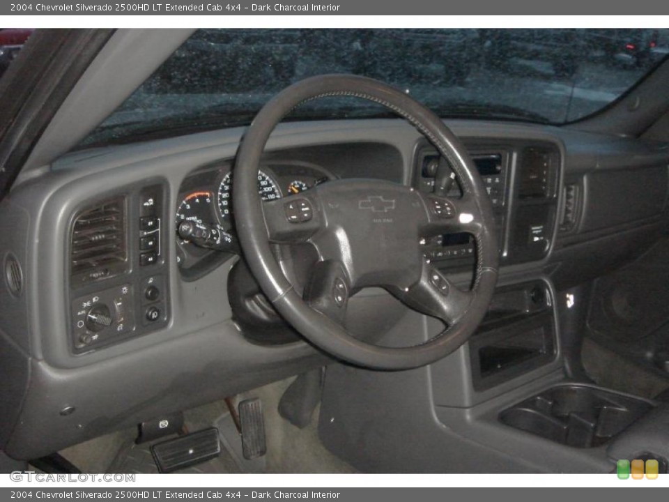 Dark Charcoal Interior Dashboard for the 2004 Chevrolet Silverado 2500HD LT Extended Cab 4x4 #41784441