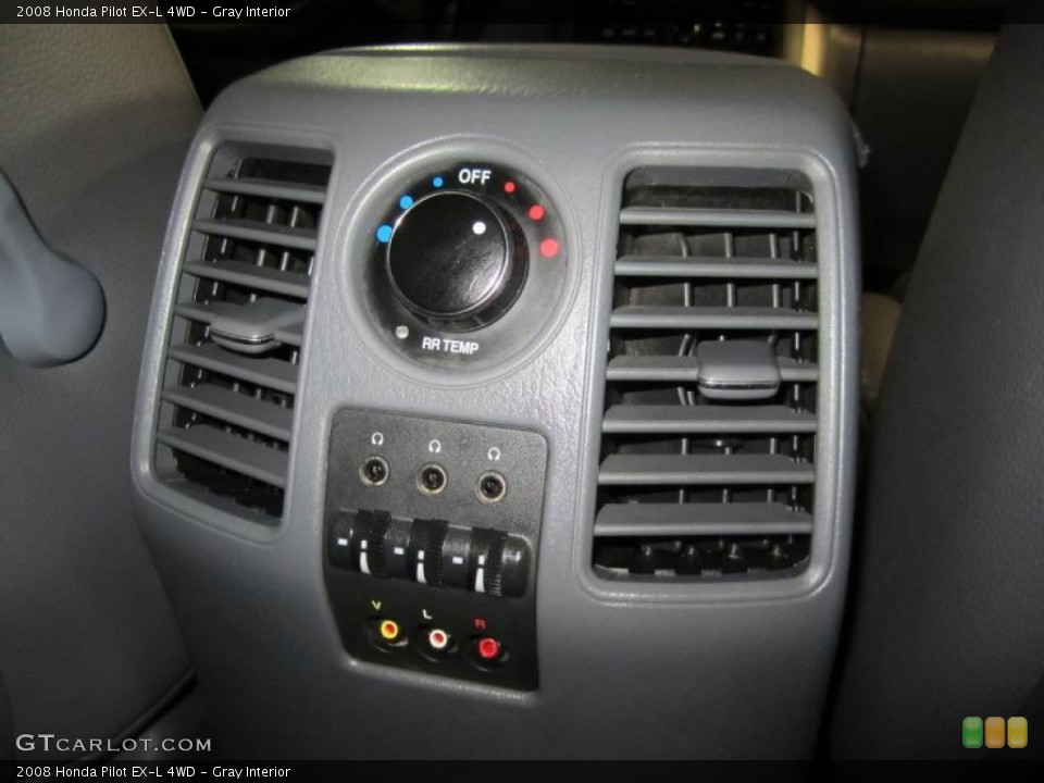 Gray Interior Controls for the 2008 Honda Pilot EX-L 4WD #41789437