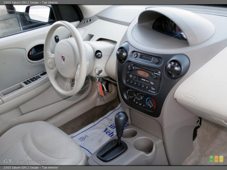 Tan Interior Photo for the 2003 Saturn ION 2 Sedan #41789565