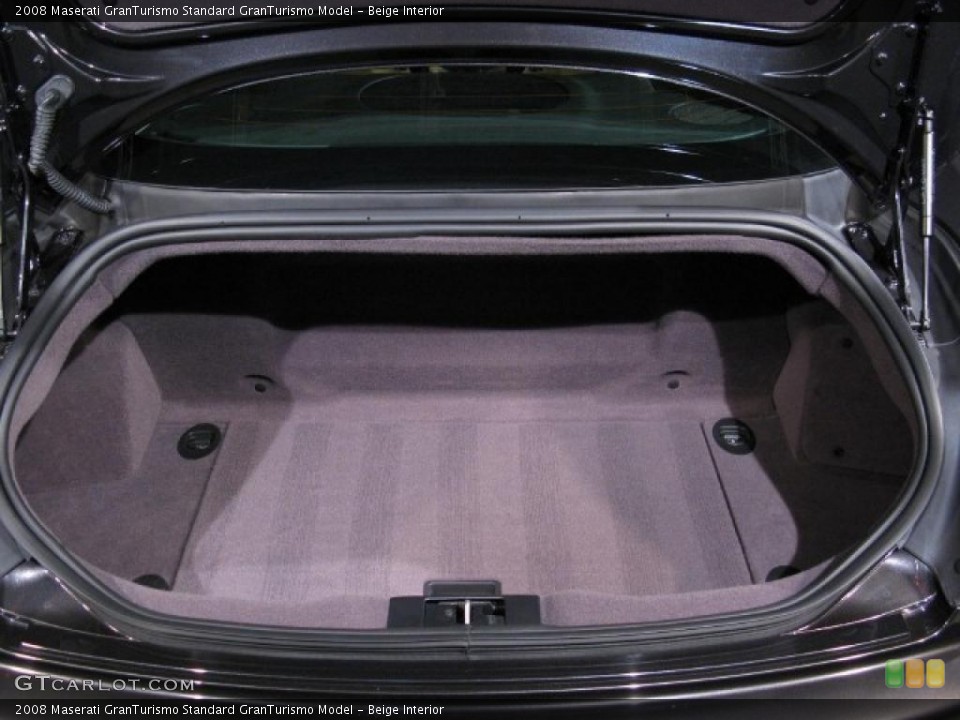 Beige Interior Trunk for the 2008 Maserati GranTurismo  #41794487