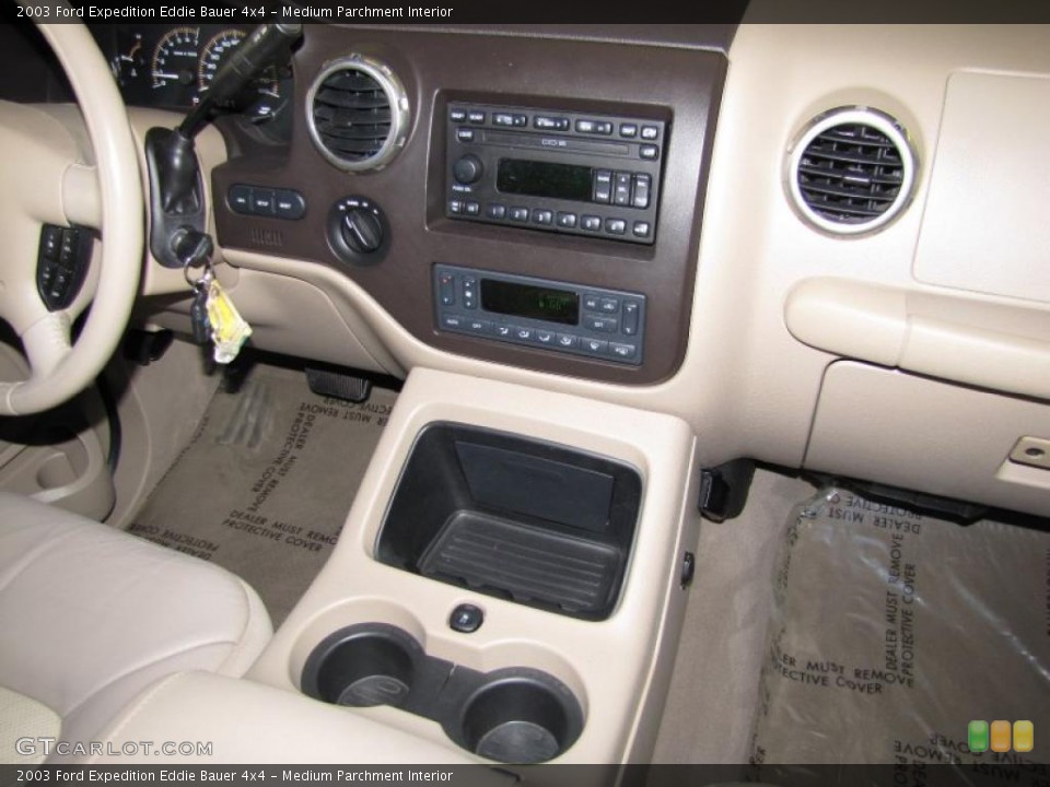 Medium Parchment Interior Controls for the 2003 Ford Expedition Eddie Bauer 4x4 #41800431