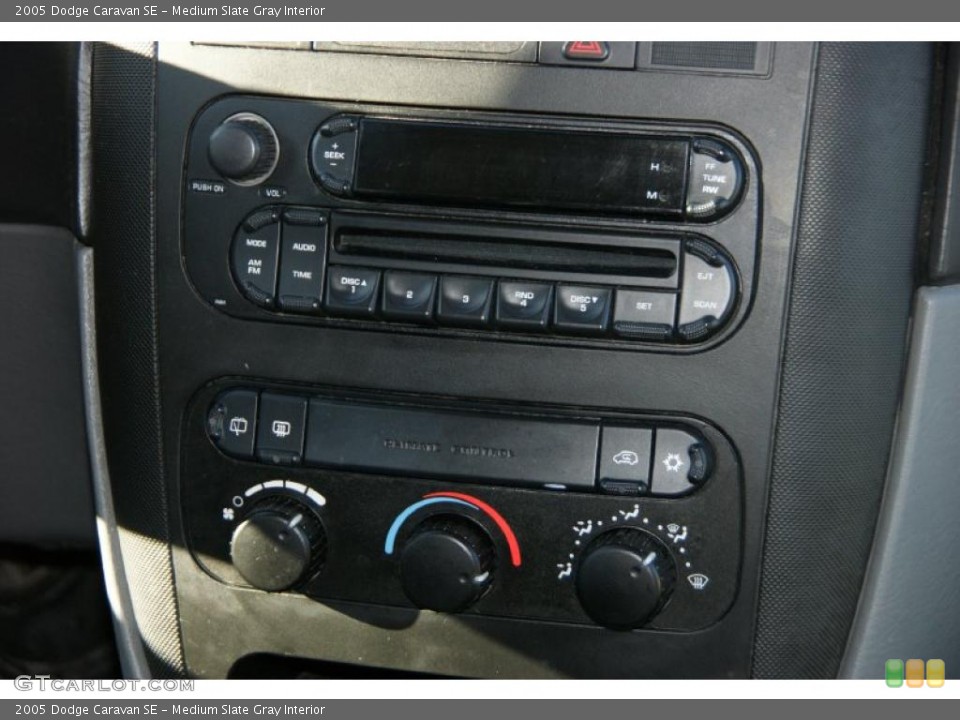 Medium Slate Gray Interior Controls for the 2005 Dodge Caravan SE #41802035