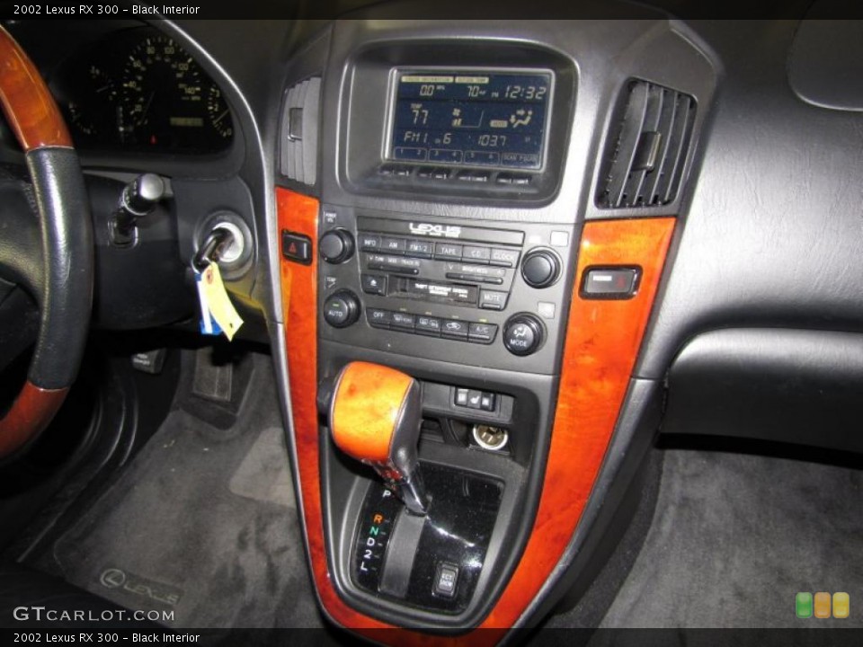 Black Interior Controls for the 2002 Lexus RX 300 #41803707