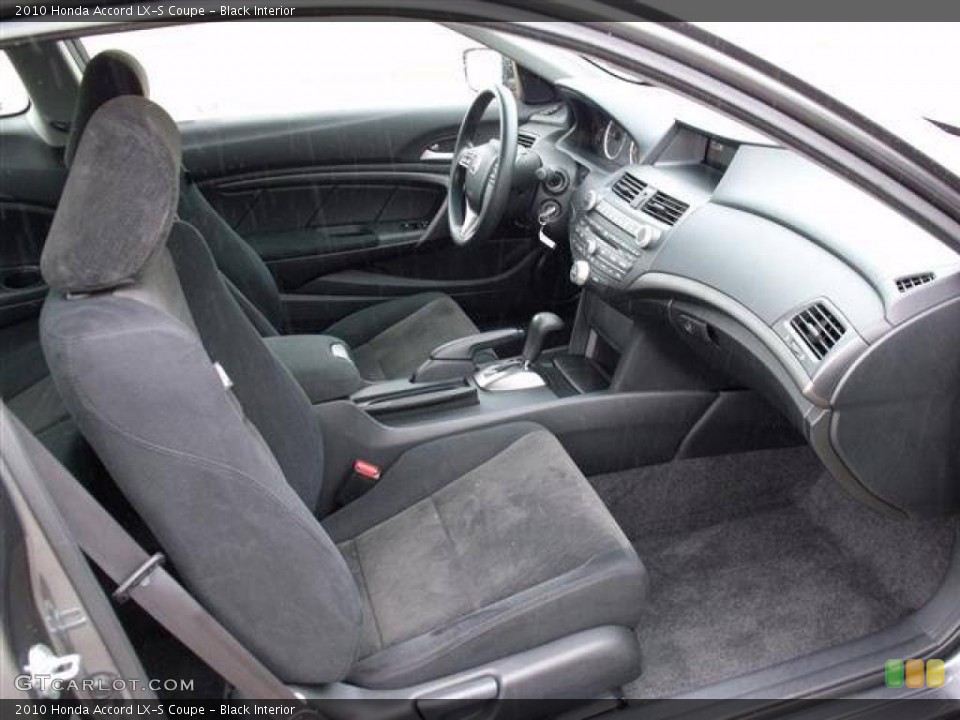 Black Interior Photo for the 2010 Honda Accord LX-S Coupe #41806843