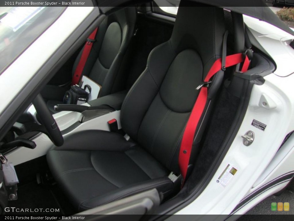 Black Interior Photo for the 2011 Porsche Boxster Spyder #41811975