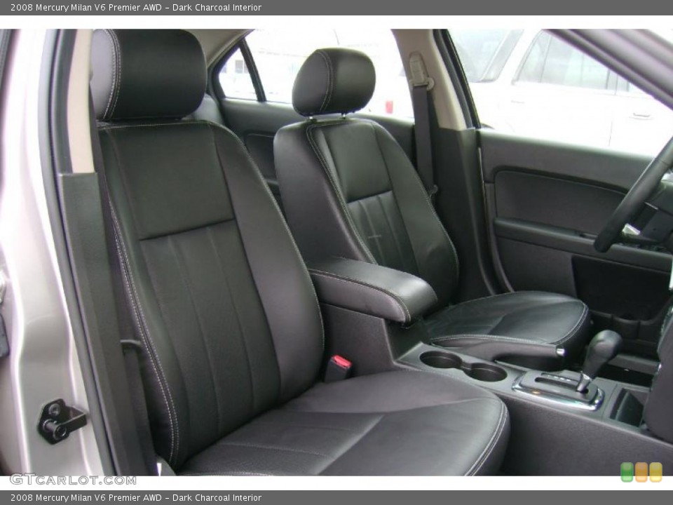 Dark Charcoal Interior Photo for the 2008 Mercury Milan V6 Premier AWD #41817259