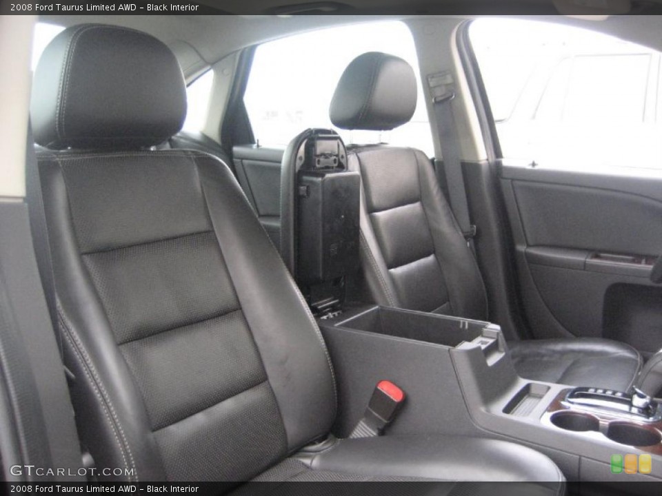 Black Interior Photo for the 2008 Ford Taurus Limited AWD #41818891
