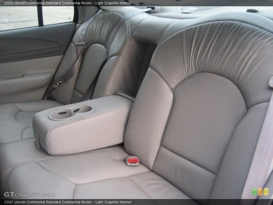 Light Graphite Interior Photo for the 2002 Lincoln Continental  #41819487