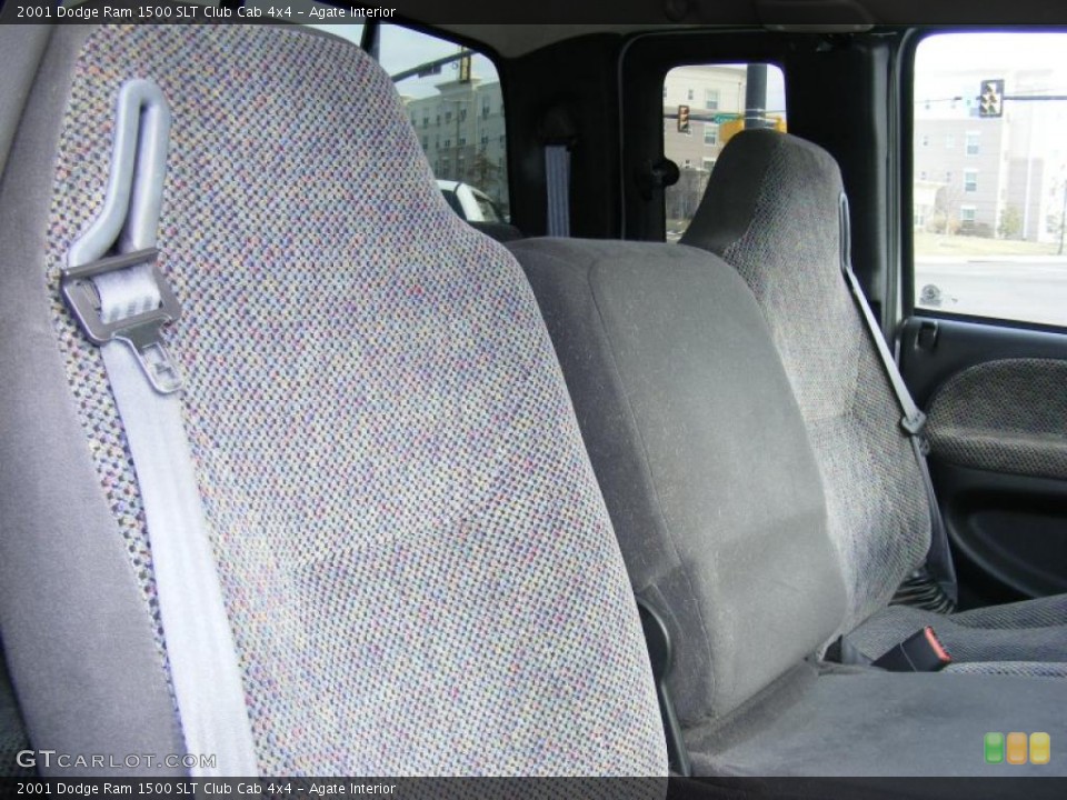 Agate Interior Photo for the 2001 Dodge Ram 1500 SLT Club Cab 4x4 #41824839