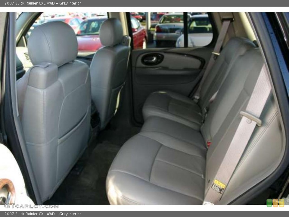 Gray Interior Photo for the 2007 Buick Rainier CXL AWD #41837596