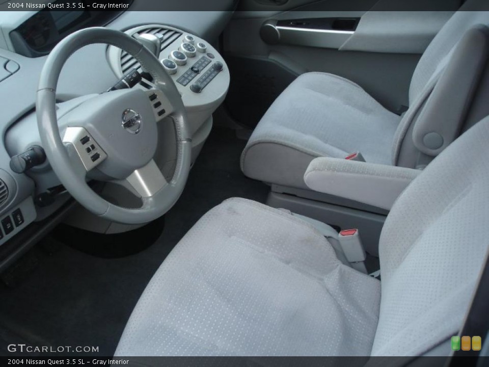 Gray Interior Photo for the 2004 Nissan Quest 3.5 SL #41844561