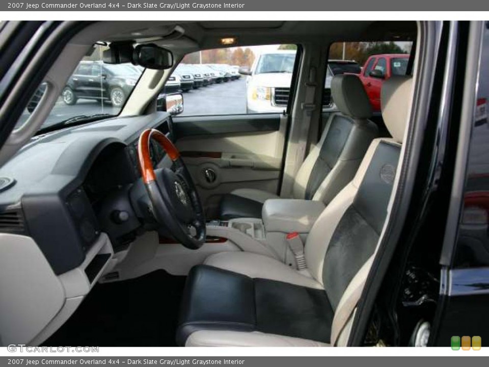 Dark Slate Gray/Light Graystone Interior Photo for the 2007 Jeep Commander Overland 4x4 #41845665